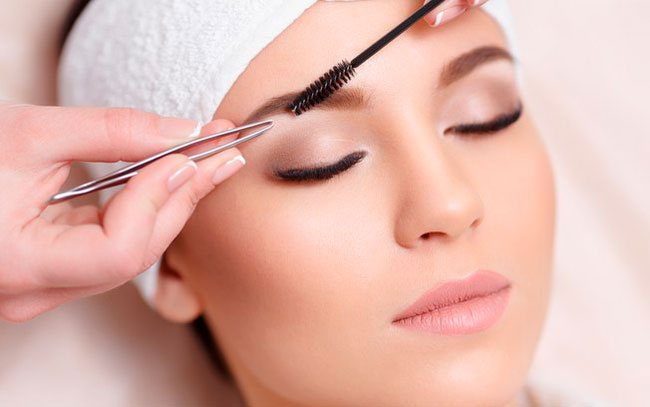 Design de Sobrancelha